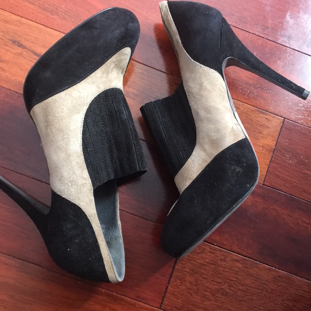 DONALD J. PLINER heels Size 9